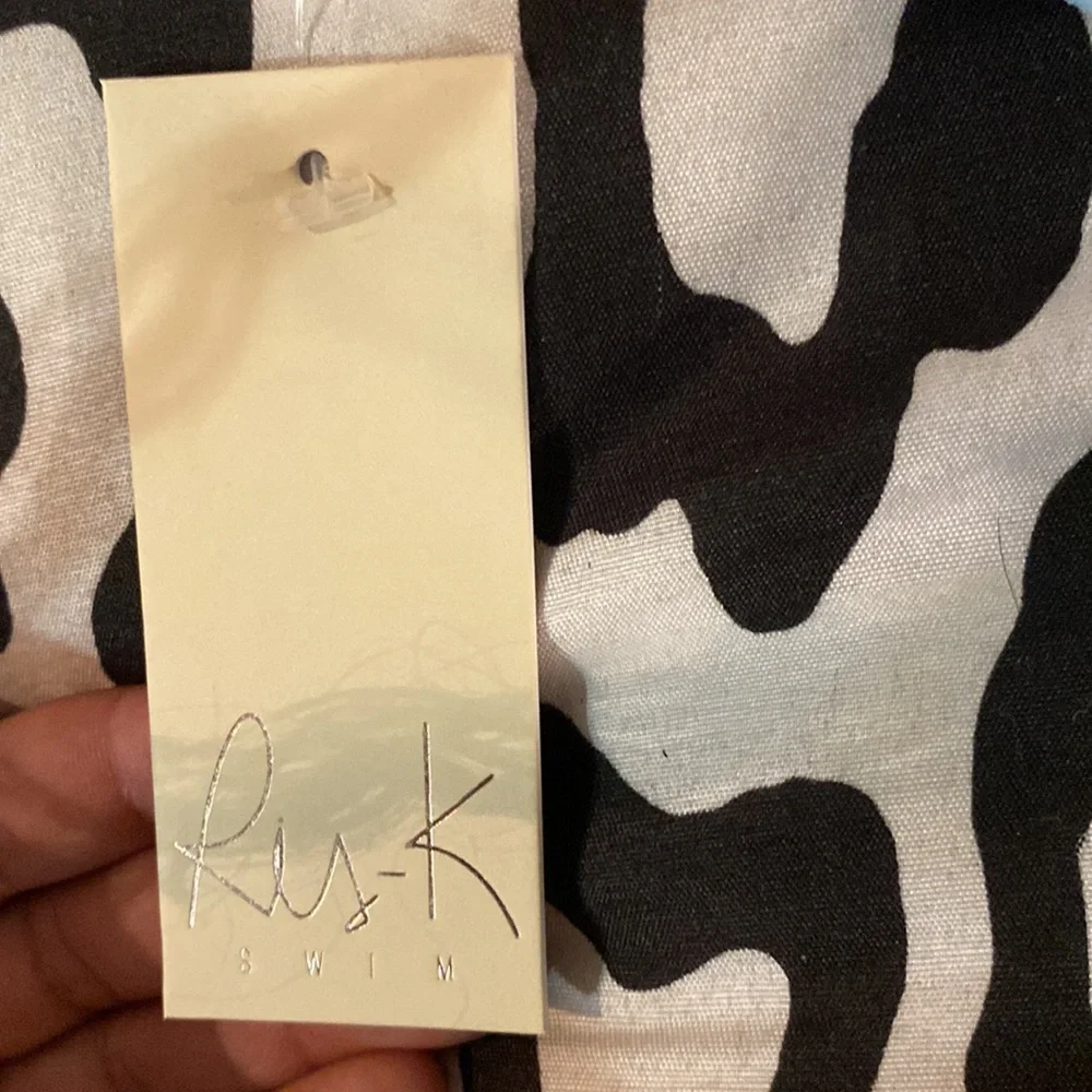 Bathing suit - Picture 4 of 5